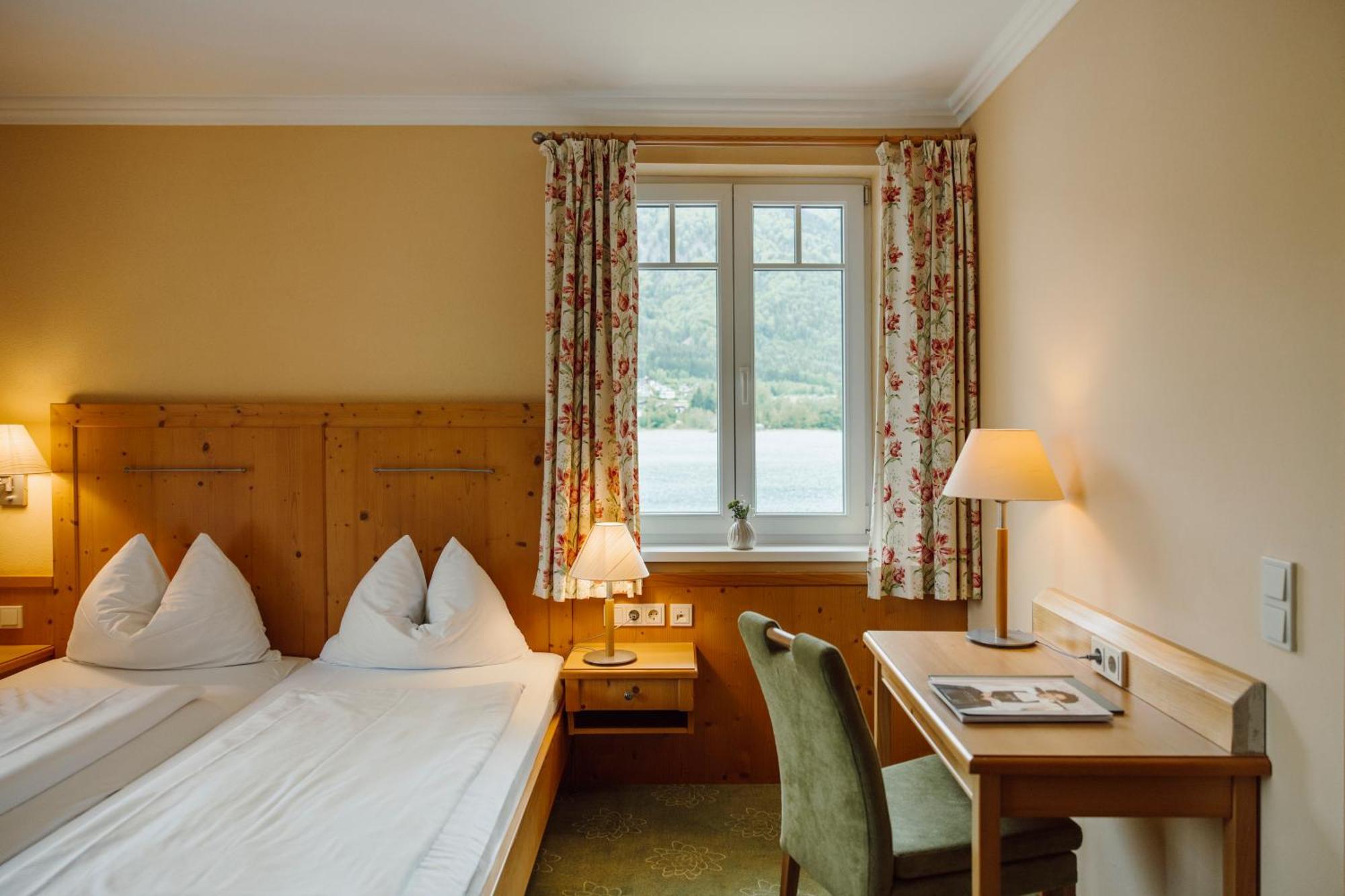 Hotel Seerose Fuschl am See Exteriör bild